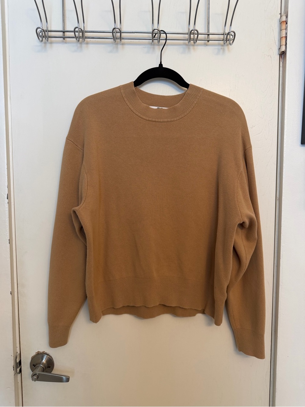 Uniqlo Women's Turtleneck-Style Crew Sweater in Camel Brown